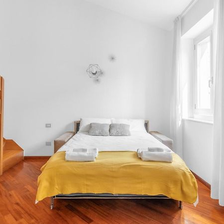 Central Luxurious Apartment Duomo A/C-Wi-Fi Free Мілан Екстер'єр фото