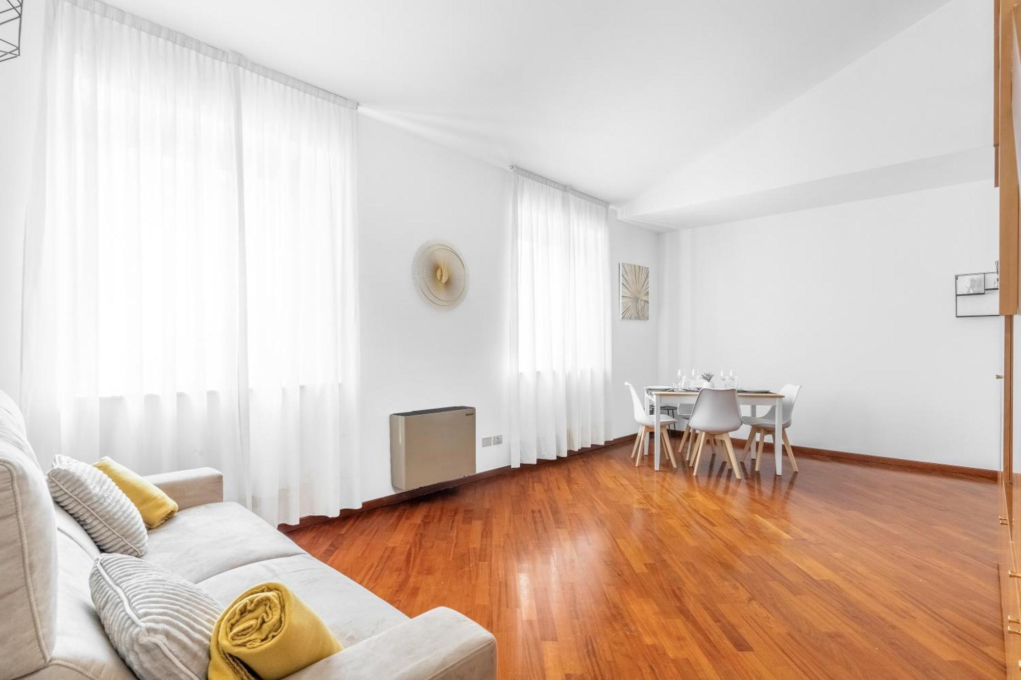Central Luxurious Apartment Duomo A/C-Wi-Fi Free Мілан Екстер'єр фото