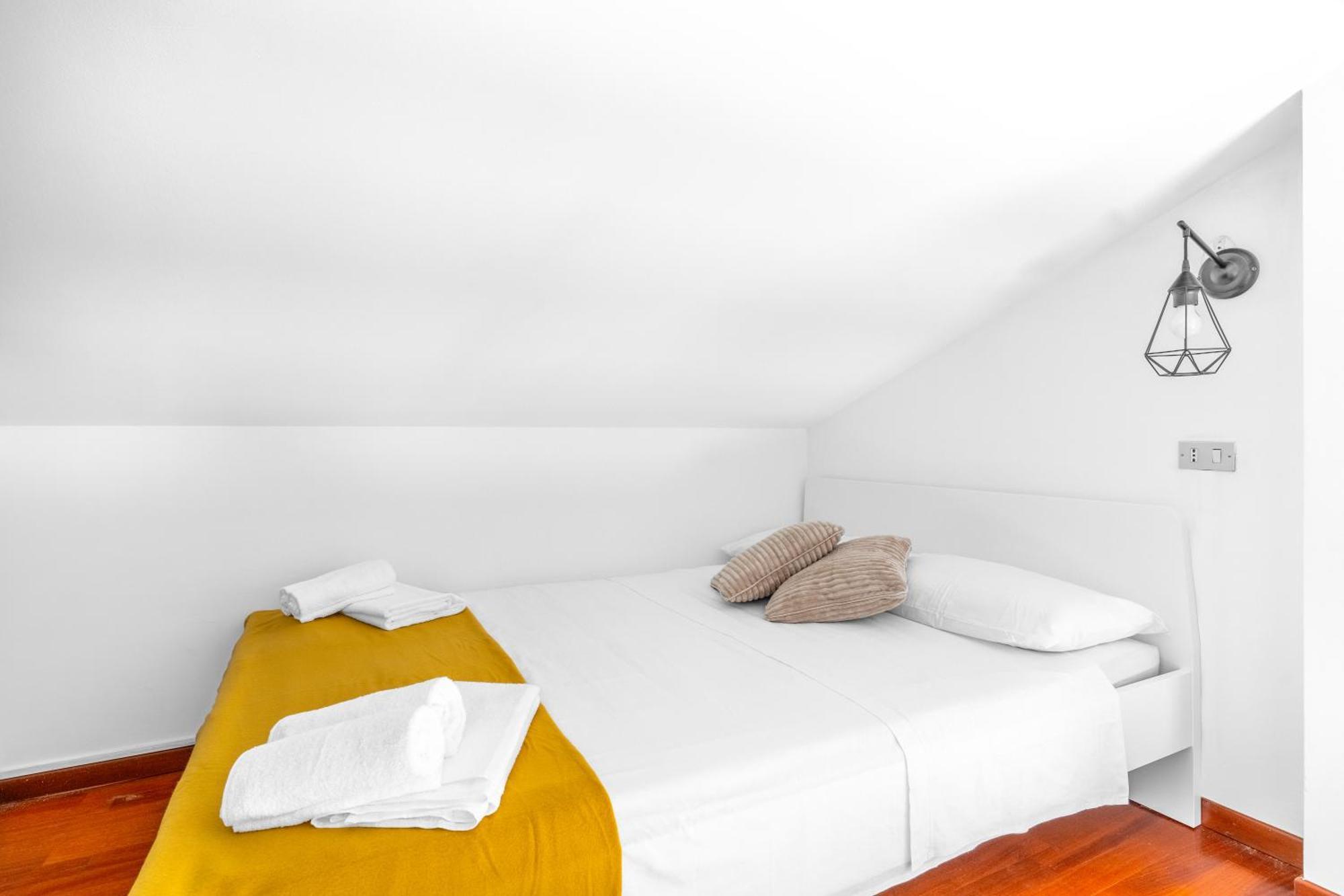 Central Luxurious Apartment Duomo A/C-Wi-Fi Free Мілан Екстер'єр фото